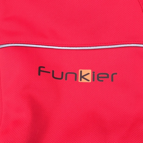 Funkier Nike jacket size small - Picture 4 of 7